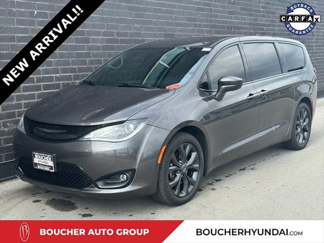 used 2019 Chrysler Pacifica car