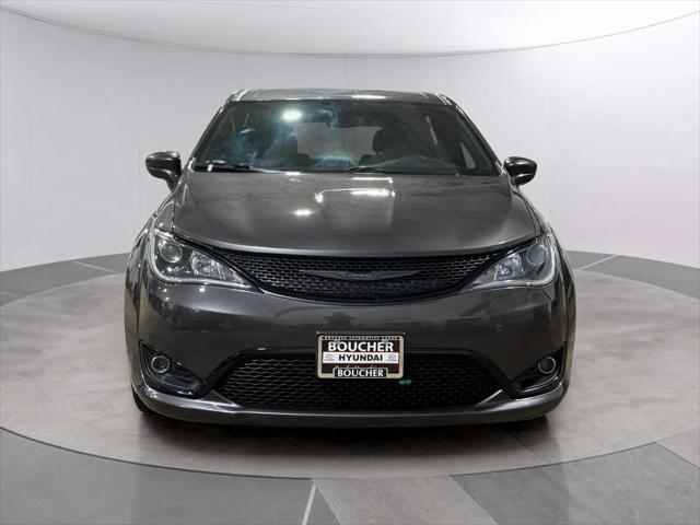 used 2019 Chrysler Pacifica car, priced at $15,889