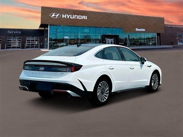 new 2025 Hyundai Sonata Hybrid car, priced at $39,625