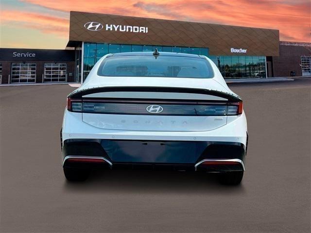 new 2025 Hyundai Sonata Hybrid car, priced at $39,625