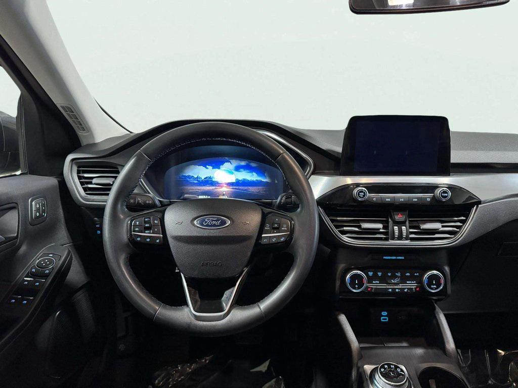 used 2022 Ford Escape car, priced at $22,419