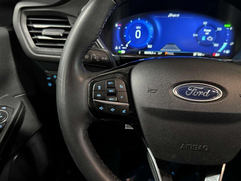 used 2022 Ford Escape car, priced at $22,419