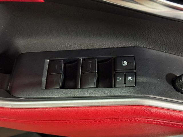 used 2022 Toyota Highlander car, priced at $42,589
