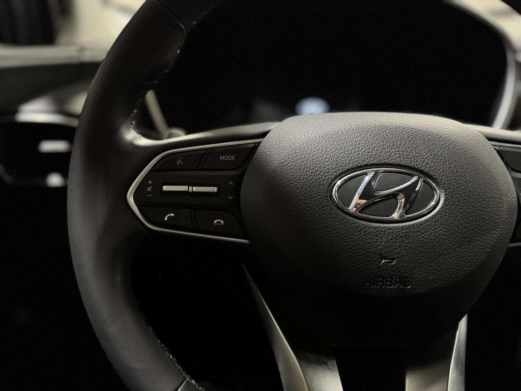 used 2023 Hyundai Santa Fe car, priced at $25,999