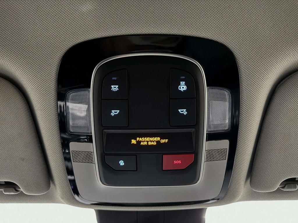 used 2023 Hyundai Santa Fe car, priced at $25,999