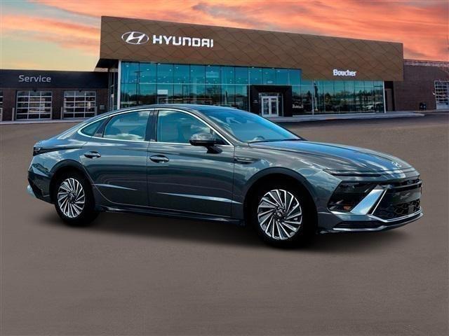 new 2025 Hyundai Sonata Hybrid car, priced at $39,120