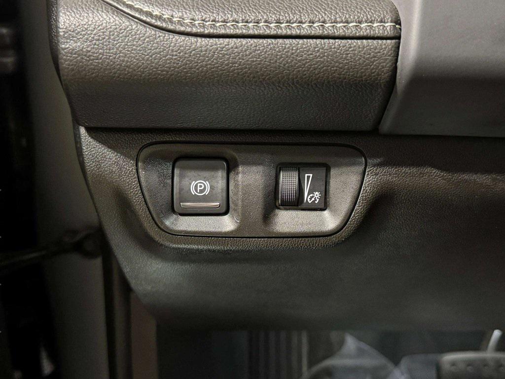 used 2023 GMC Acadia car, priced at $27,429