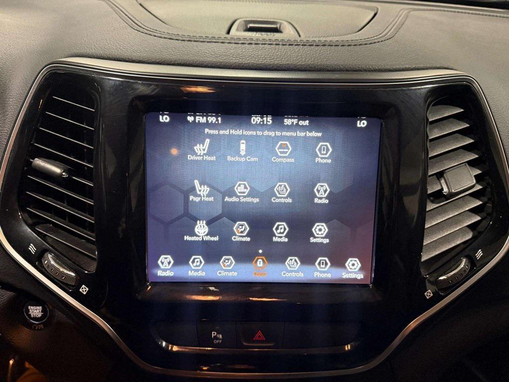 used 2020 Jeep Cherokee car, priced at $17,189