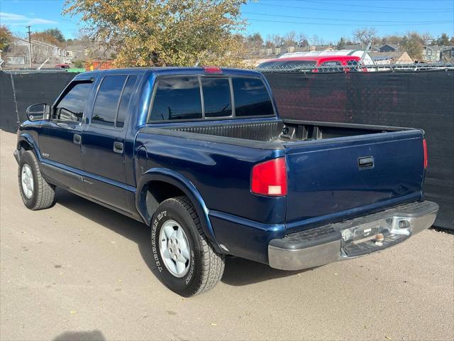 used 2001 Chevrolet S-10 car, priced at $10,995