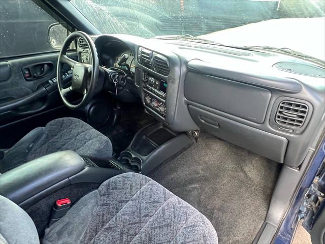 used 2001 Chevrolet S-10 car, priced at $10,995