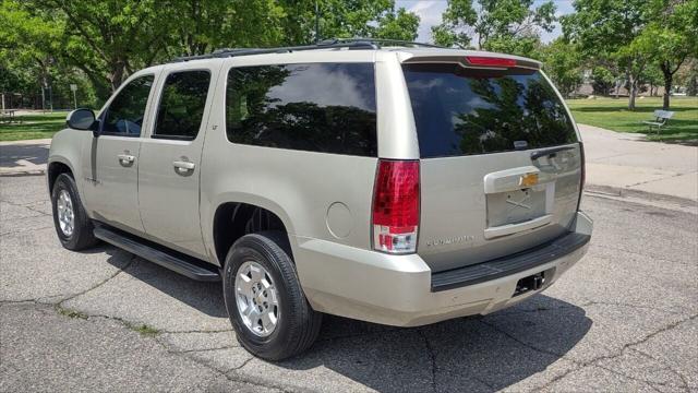 used 2014 Chevrolet Suburban car, priced at $21,995