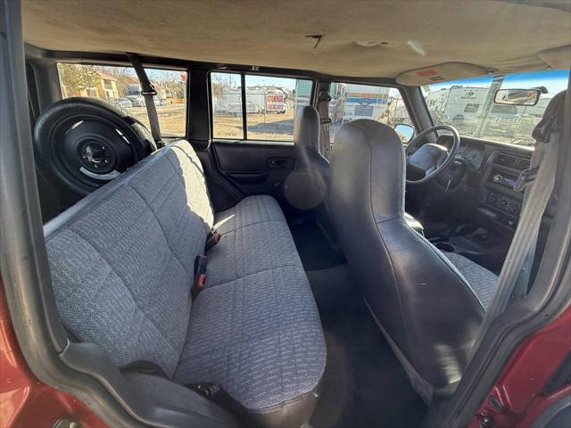 used 1999 Jeep Cherokee car, priced at $10,495