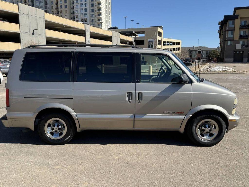 used 2001 Chevrolet Astro car, priced at $9,995