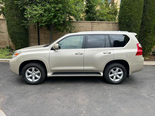 used 2011 Lexus GX 460 car, priced at $37,995