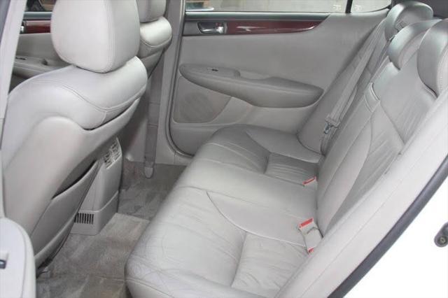 used 2002 Lexus ES 300 car, priced at $5,995