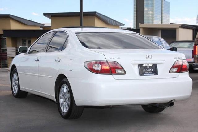 used 2002 Lexus ES 300 car, priced at $5,995