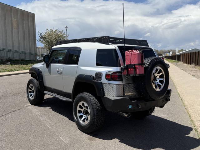 used 2007 Toyota FJ Cruiser car, priced at $18,995