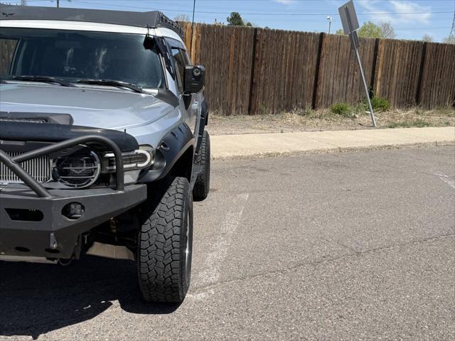 used 2007 Toyota FJ Cruiser car, priced at $18,995