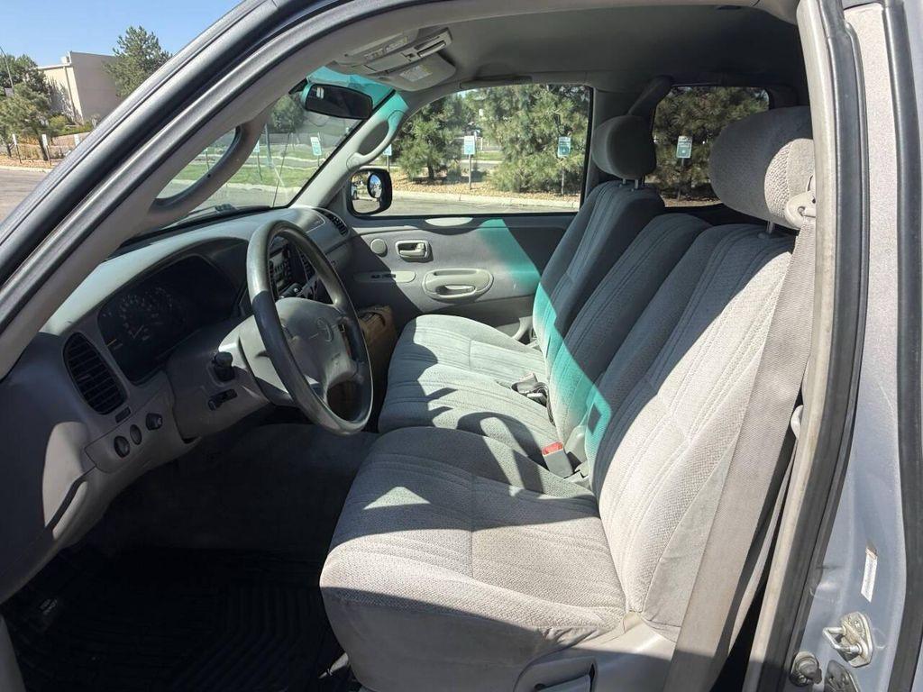 used 2000 Toyota Tundra car, priced at $13,995
