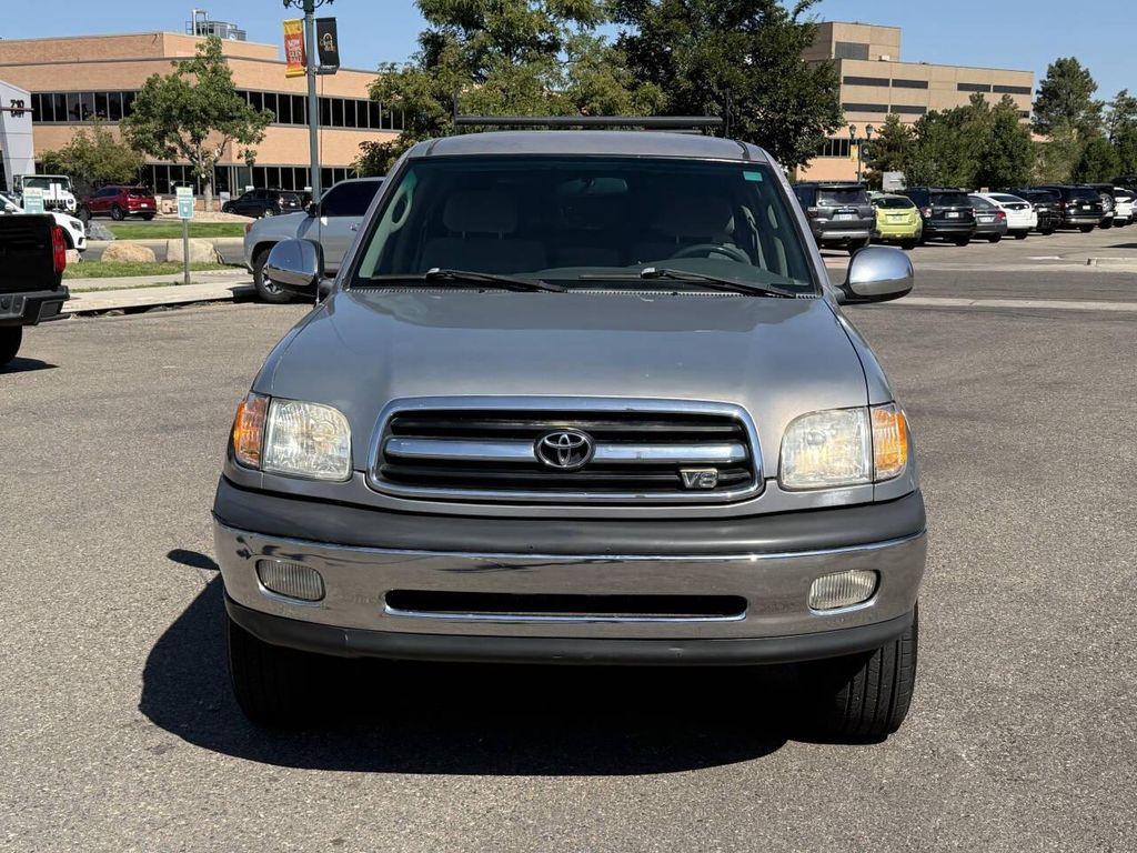 used 2000 Toyota Tundra car, priced at $13,995