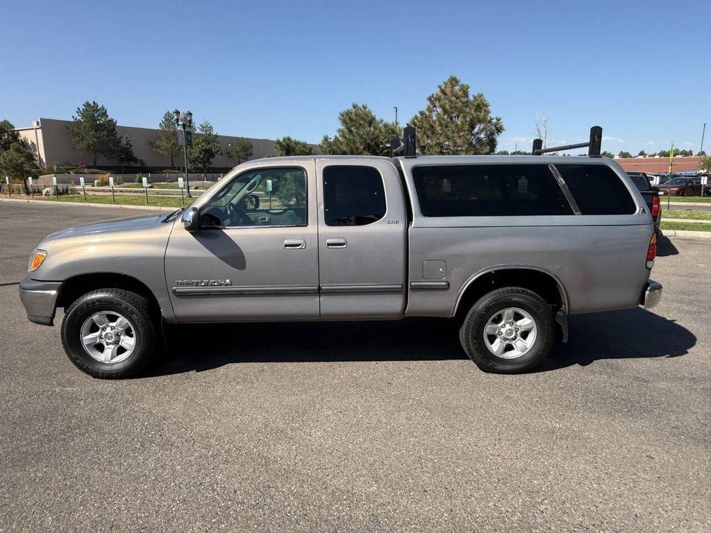 used 2000 Toyota Tundra car, priced at $13,995