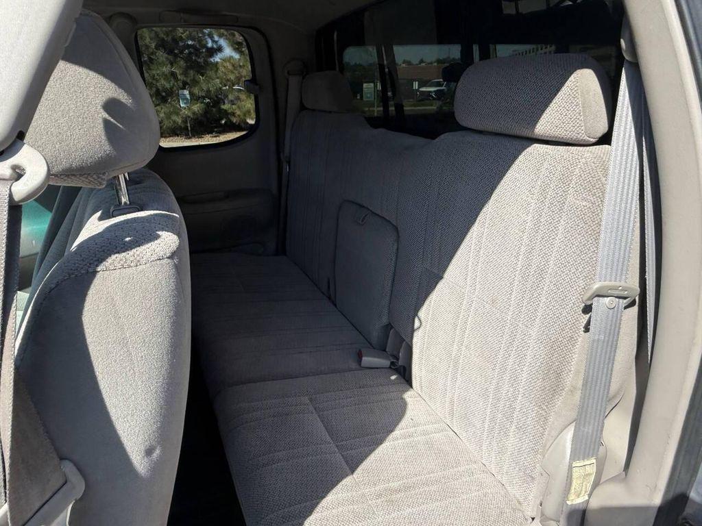 used 2000 Toyota Tundra car, priced at $13,995