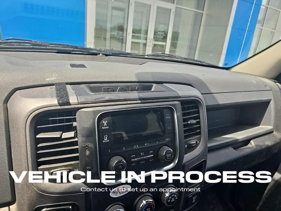 used 2019 Ram 1500 Classic car, priced at $19,900