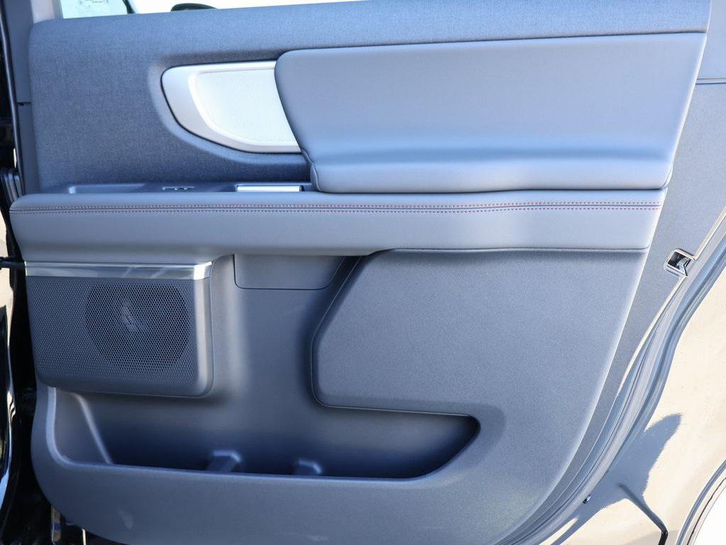 new 2025 Ford Expedition Max car, priced at $70,631