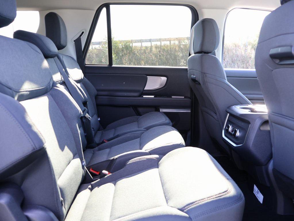 new 2025 Ford Expedition Max car, priced at $70,631