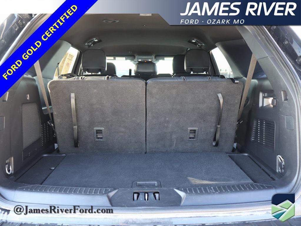 used 2025 Ford Explorer car, priced at $40,639