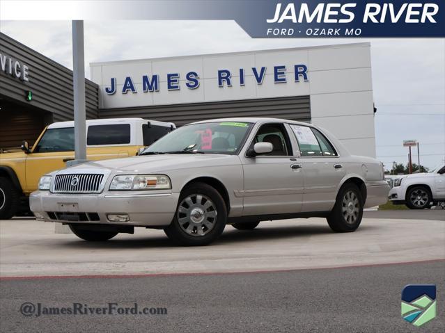 used 2006 Mercury Grand Marquis car, priced at $6,473