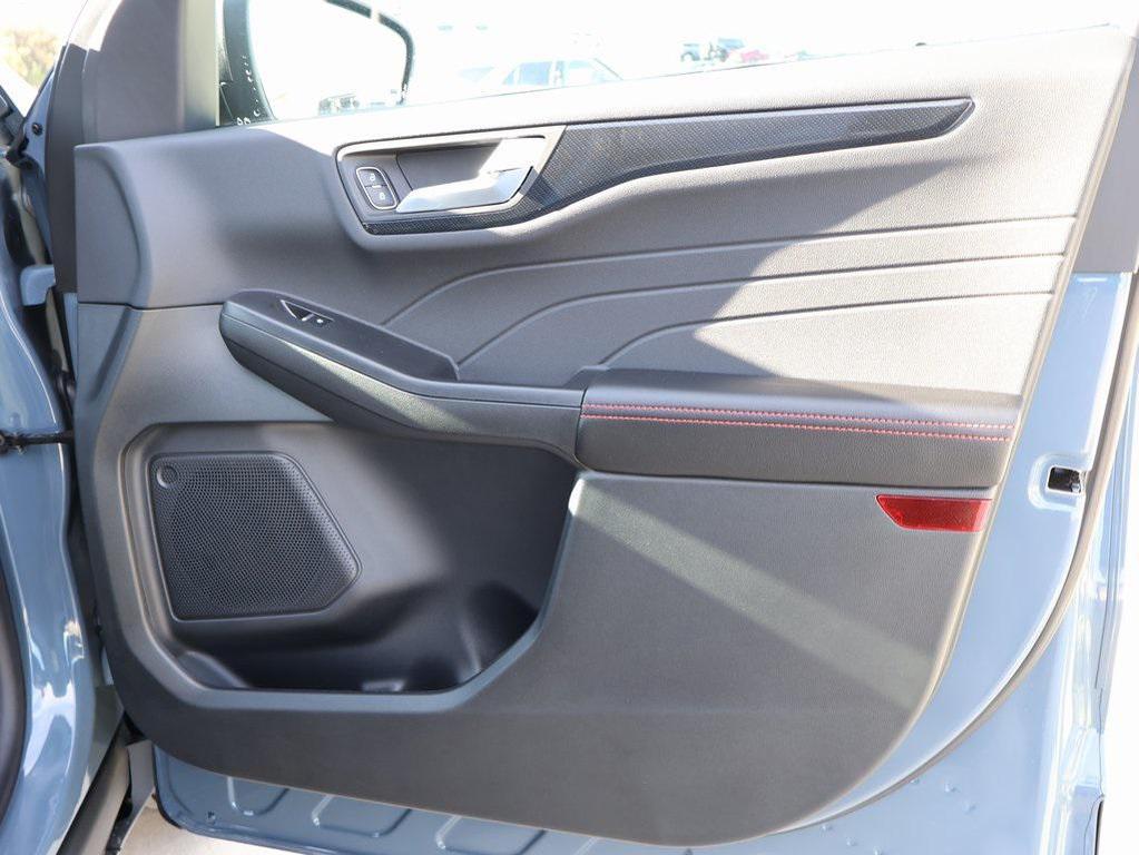 new 2025 Ford Escape car, priced at $29,870