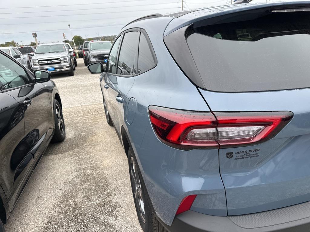 new 2025 Ford Escape car, priced at $28,870