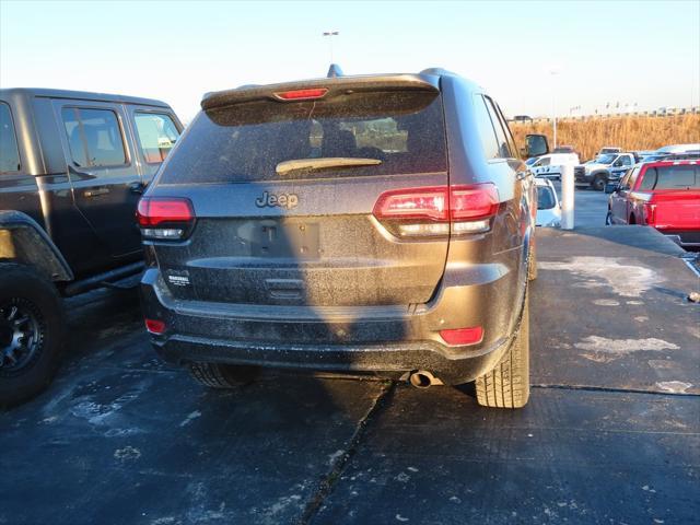 used 2016 Jeep Grand Cherokee car, priced at $13,690