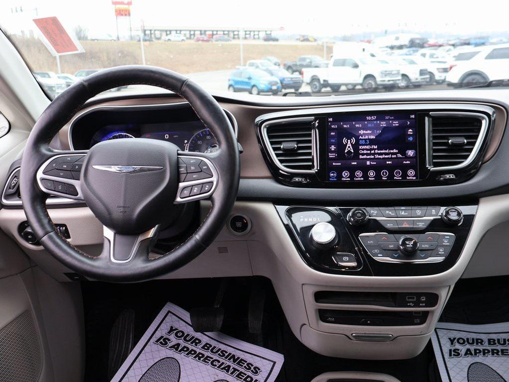 used 2019 Chrysler Pacifica car, priced at $13,986