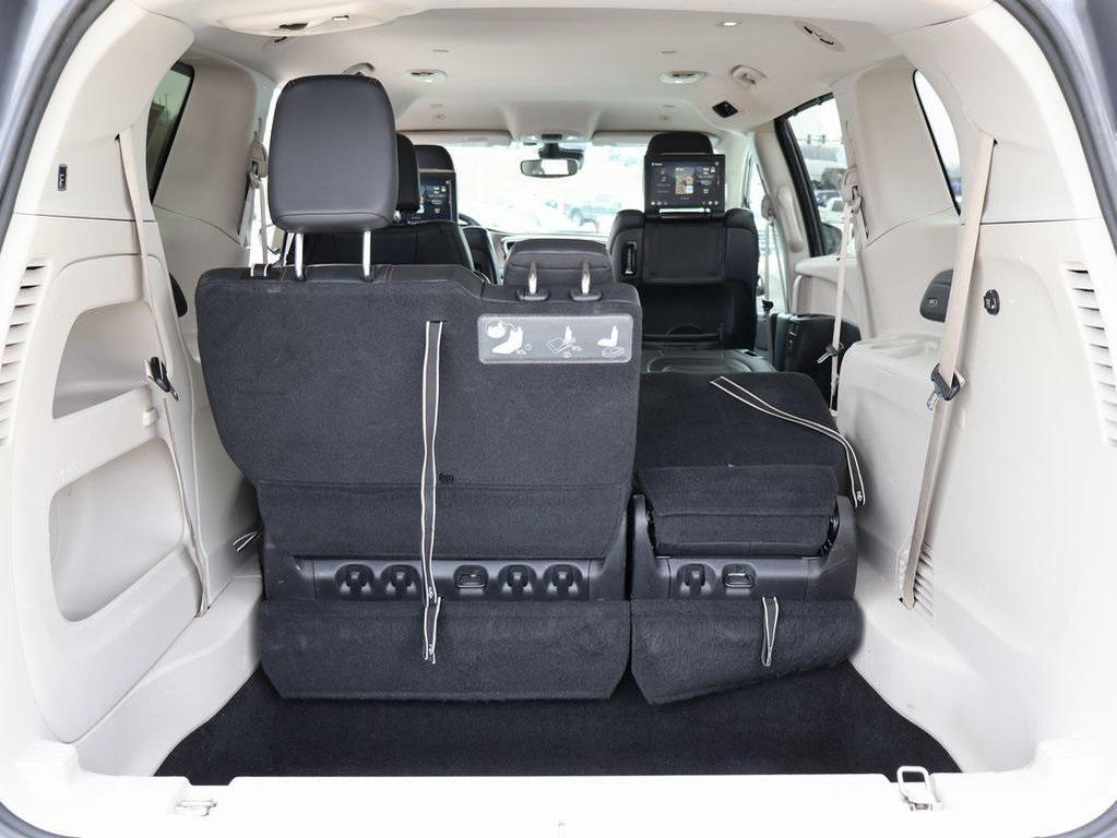 used 2019 Chrysler Pacifica car, priced at $13,986