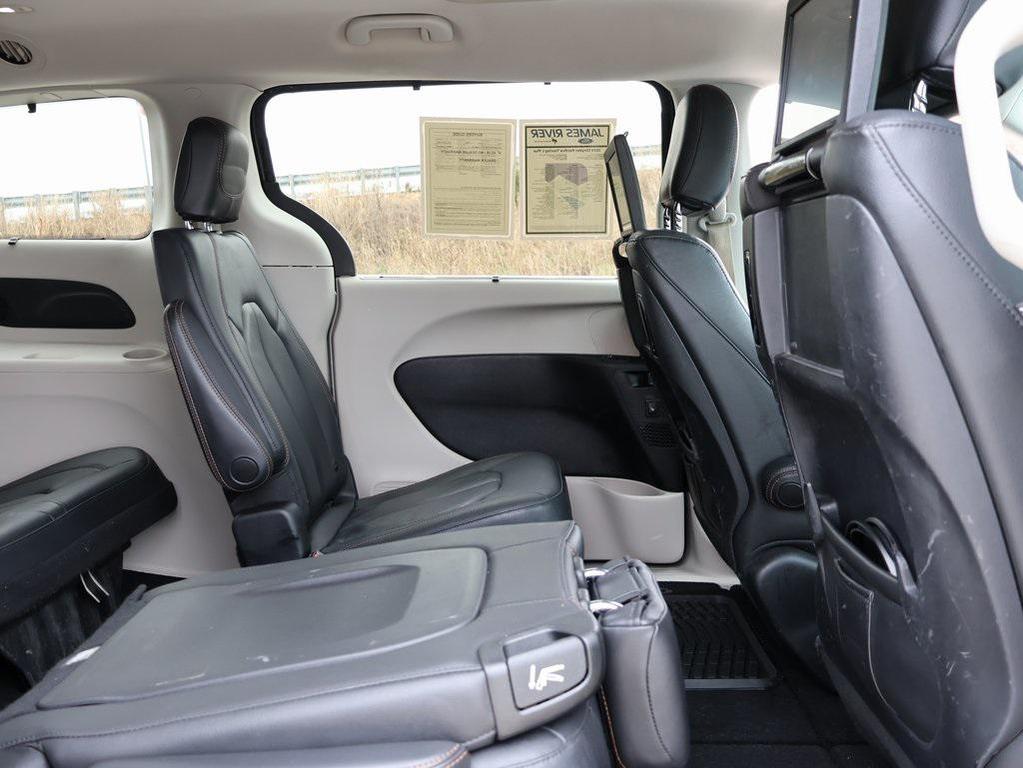 used 2019 Chrysler Pacifica car, priced at $13,986