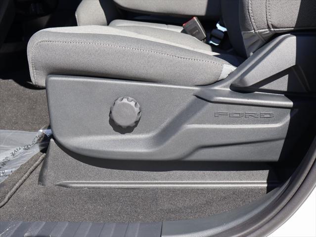 new 2025 Ford F-250 car, priced at $51,764