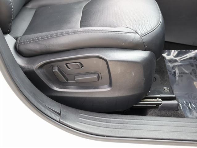 used 2023 Mazda CX-9 car, priced at $28,997