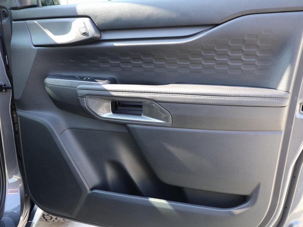 new 2025 Ford Ranger car, priced at $39,887