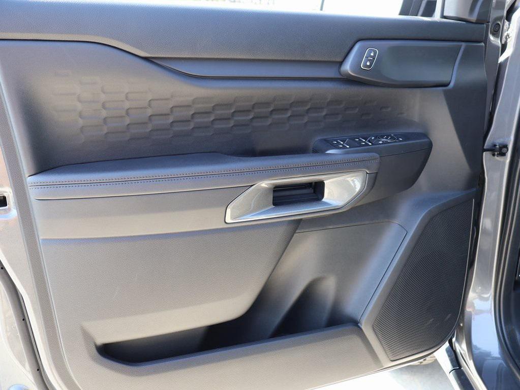 new 2025 Ford Ranger car, priced at $39,887