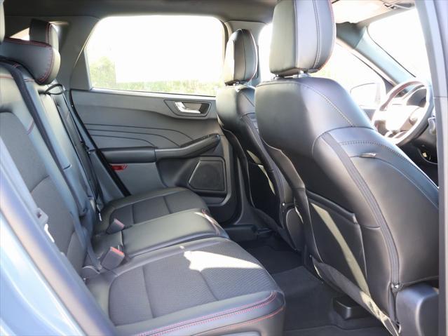 new 2025 Ford Escape car, priced at $31,384