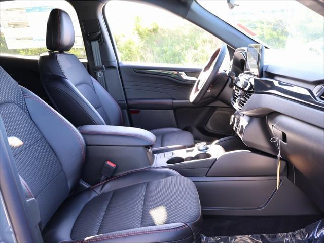 new 2025 Ford Escape car, priced at $31,384