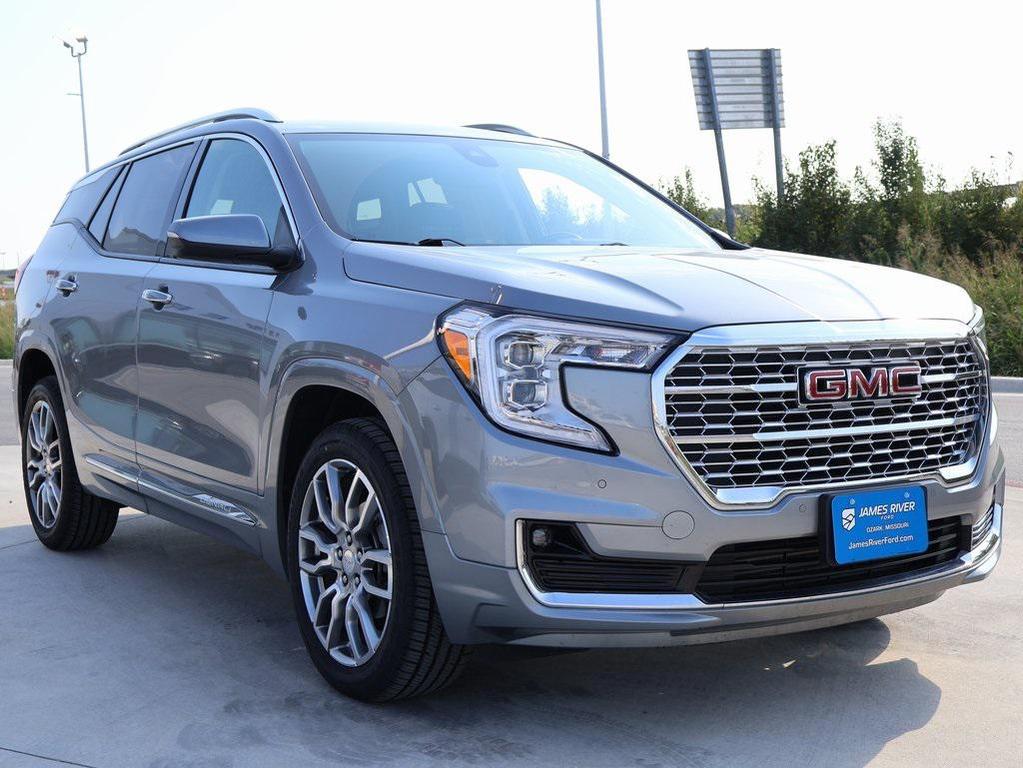 used 2023 GMC Terrain car, priced at $26,369