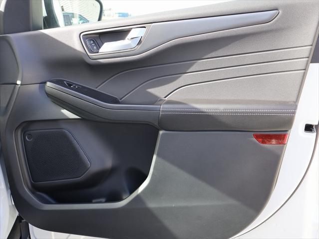 new 2025 Ford Escape car, priced at $35,539