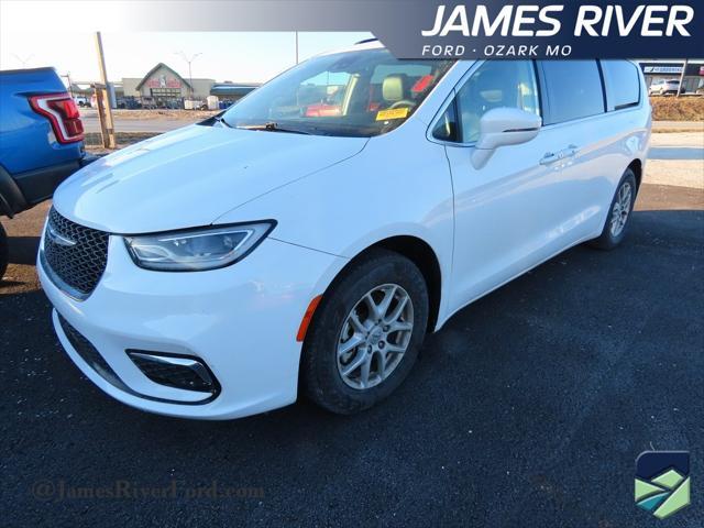 used 2022 Chrysler Pacifica car, priced at $21,858