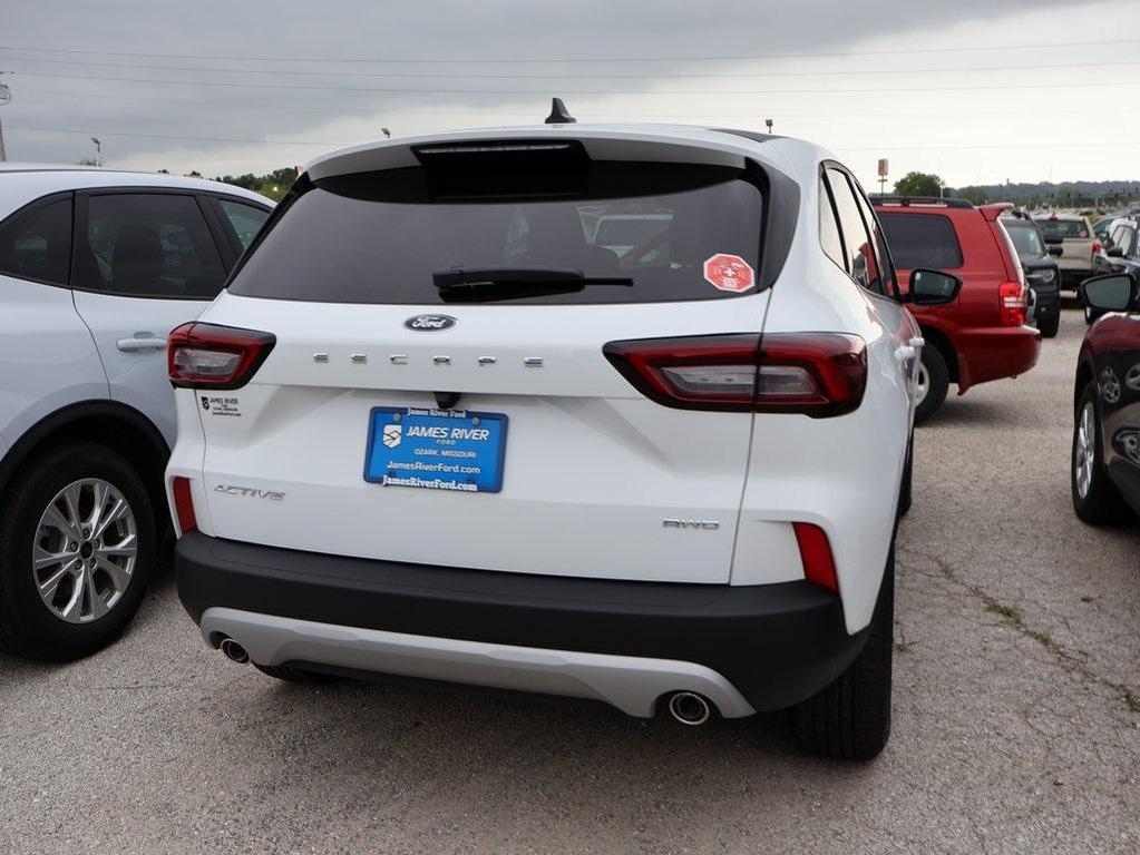new 2025 Ford Escape car, priced at $27,881