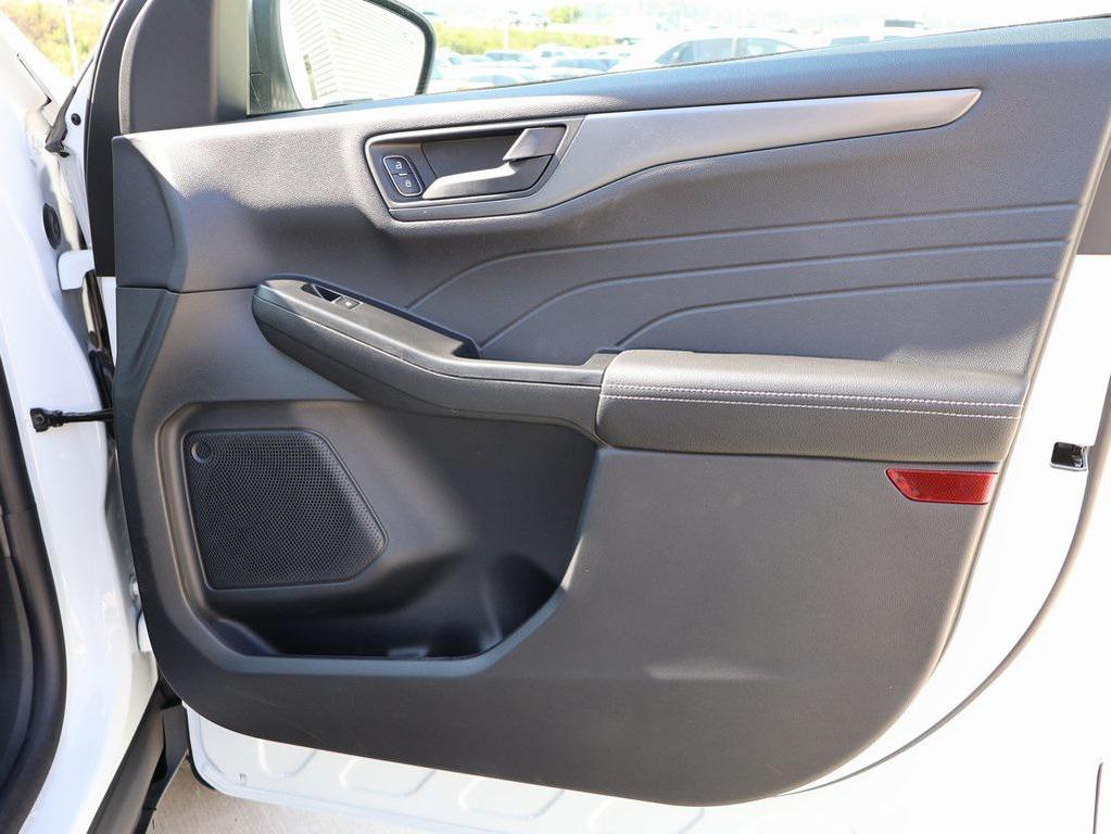 new 2025 Ford Escape car, priced at $26,704