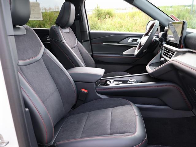 new 2025 Ford Explorer car, priced at $59,214