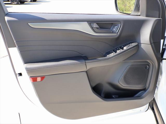 new 2025 Ford Escape car, priced at $31,985